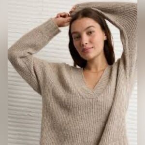 Aritzia Babaton Tan Sweater Merino Wool (3/4 sleeves)